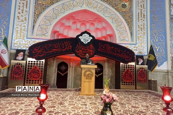 حال و هوای یک شب در حرم امام مهربانی‌ها