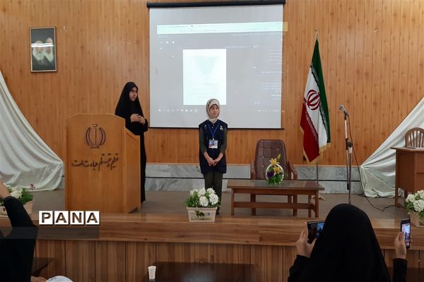 کارگاه آموزشی خبرنگاران دانش‌آموز ناحیه ۷ مشهد