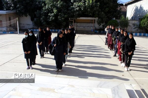 مانور بازگشایی مدارس در دبیرستان توحید
