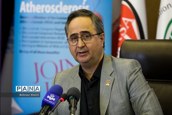 نشست خبری بیست و دومین کنگره بین‌المللی تازه‌های قلب و عروق