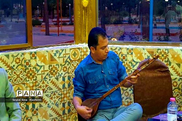 آیین تجلیل از فرهنگیان شرکت‌کننده در جشنواره معلمان هنرمند