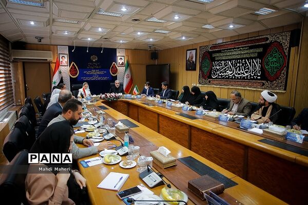 نشست مشترک وزیر آموزش و پرورش با وزیر ‌فرهنگ سوریه