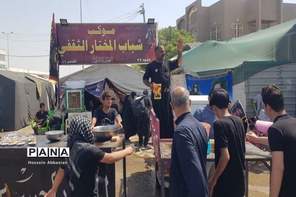 برپایی موکب‌های خدماتی کشورهای مختلف در مسیر نجف به کربلا