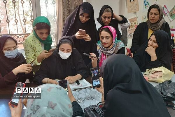 احیای هنر خامه‌دوزی سیستان به دست بانوان قرچکی