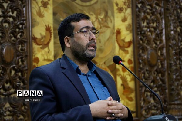 نشست خبری مدیرکل فرهنگ و ارشاد اسلامی آذربایجان شرقی