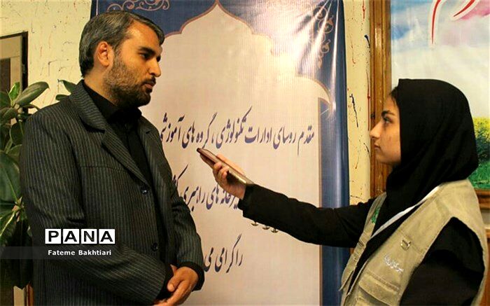 بهره‌مندی دبیران از شیوه‌های نوین تدریس، سبب سهولت در پاسخ‌گویی به مطالبات  دانش‌آموزان می‌شود