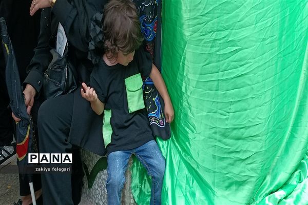 اولین اجتماع کودکان اربعینی در بهارستان دو