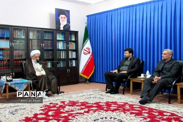 دیدار مدیرکل میراث فرهنگی مازندران با نماینده ولی فقیه