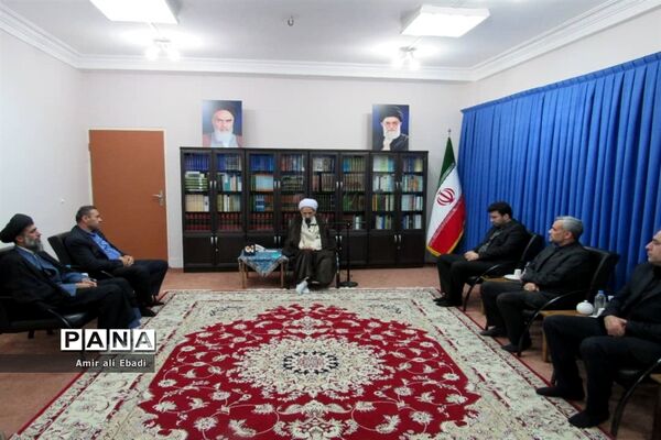 دیدار مدیرکل میراث فرهنگی مازندران با نماینده ولی فقیه