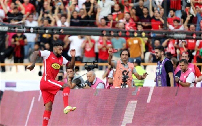 محمود شافعی:‌ پرسپولیس قهرمان می‌شود و بازیکن‌ هلندی آقای گل