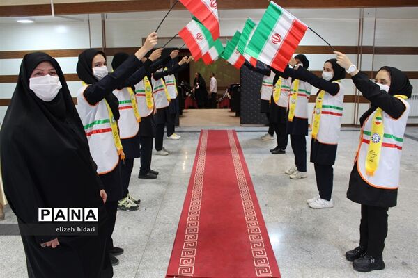 نشست هم‌اندیشی مدیران مدارس آموزش و پرورش ناحیه ۳ کرمانشاه