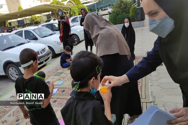 برگزاری همایش کبوتران حرم در اداره ناحیه ۴ شیراز