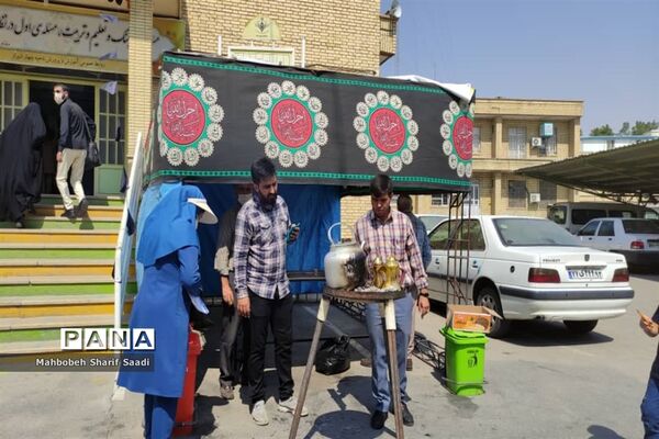 برگزاری همایش کبوتران حرم در اداره ناحیه ۴ شیراز