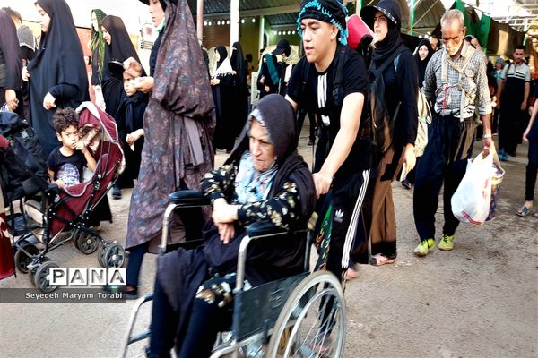 در مسیر بهشت، حضور کودکان و نوجوانان در راهپیمایی اربعین حسینی