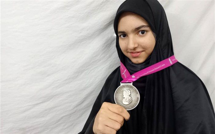 درخشش دانش‌آموز نوش آبادی در جشنواره بین‌المللی ابن‌سینا