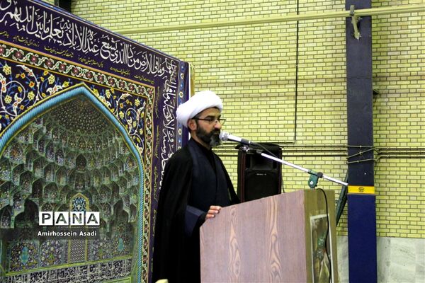 بزرگترین اجتماع معنوی نائین