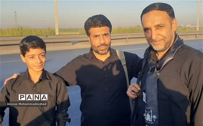 محبت و همدلی یکی از جلوه‌های پیاده‌روی اربعین است