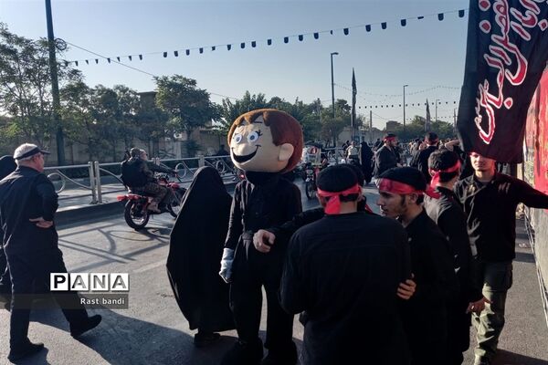 پیاده‌روی اربعین حسین در تهران