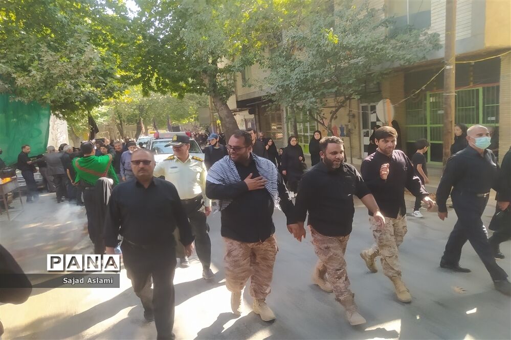 راهپیمایی جاماندگان اربعین حسینی در شهرستان اقلید استان فارس