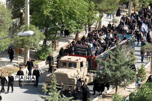 راهپیمایی جاماندگان اربعین حسینی در شهرستان اقلید استان فارس