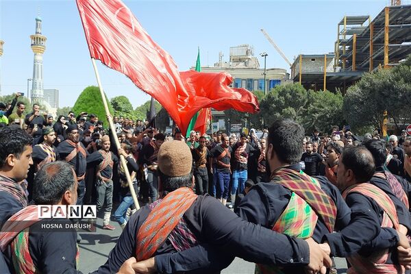 مراسم اربعین حسینی در جوار حرم مطهر رضوی