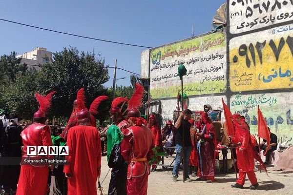 اجرای تعزیه‌خوانی واقعه کربلا در بهارستان دو