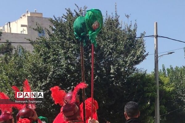 اجرای تعزیه‌خوانی واقعه کربلا در بهارستان دو