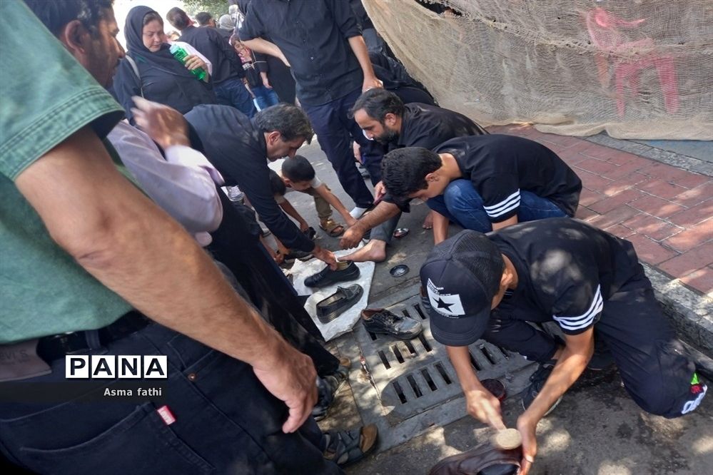 پیاده‌روی اربعین حسینی در مشهد