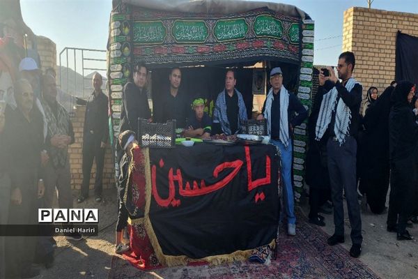 پیاده‌روی جاماندگان اربعین روستای حسن‌آباد نایین