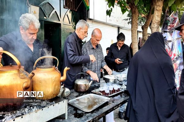 مراسم راهپیمایی‌ اربعین حسینی از میدان امام حسین تا حرم عبدالعظیم حسنی(ع)