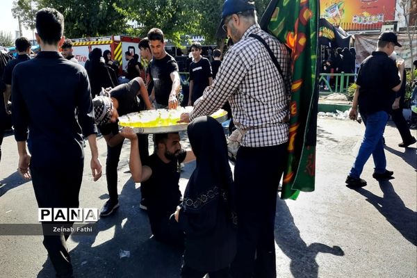 مراسم راهپیمایی‌ اربعین حسینی از میدان امام حسین تا حرم عبدالعظیم حسنی(ع)