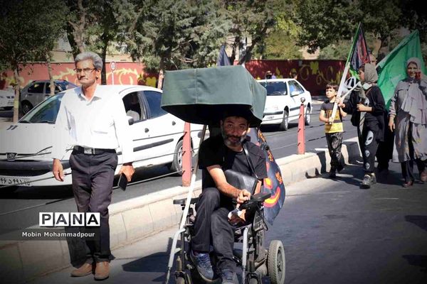 جاماندگان مسیر عشق