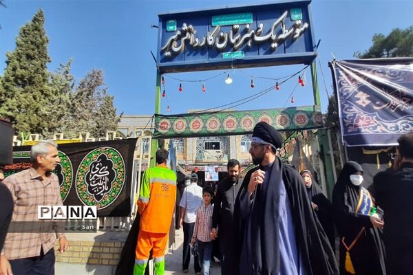 پیاده‌روی جاماندگان اربعین در شهرستان شاهین شهر