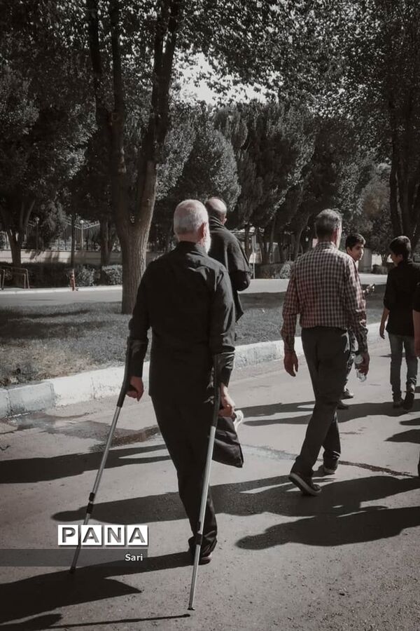 پیاده‌روی جاماندگان اربعین در شهرستان شاهین شهر