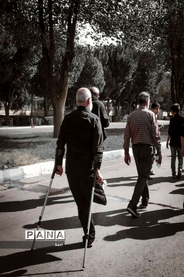 پیاده‌روی جاماندگان اربعین در شهرستان شاهین شهر