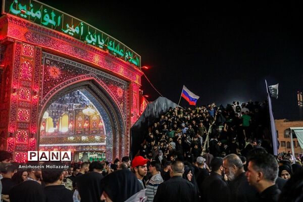 پیاده‌روی عاشقان سیدالشهدا در مسیر کربلا