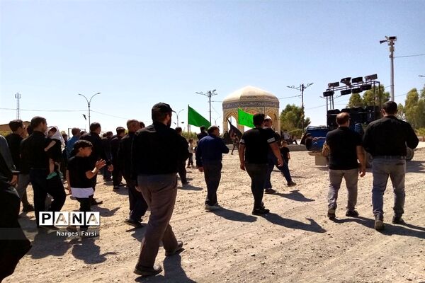 راهپیمایی اربعینی زائران سیدالشهدا(ع) در قم-3