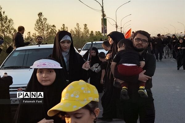 پیاده‌روی جاماندگان اربعین در قم-4