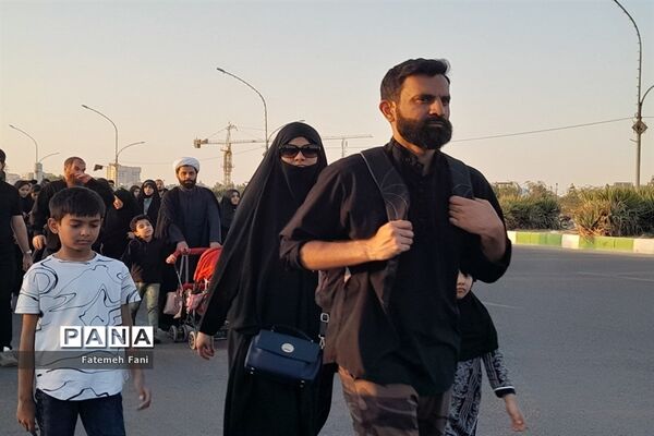پیاده‌روی جاماندگان اربعین در قم-4