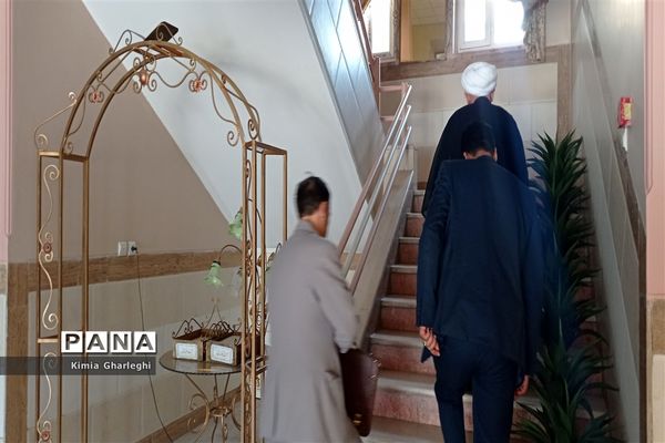 آیین غبارروبی و عطر افشانی نمازخانه دبیرستان فرزانگان قرچک