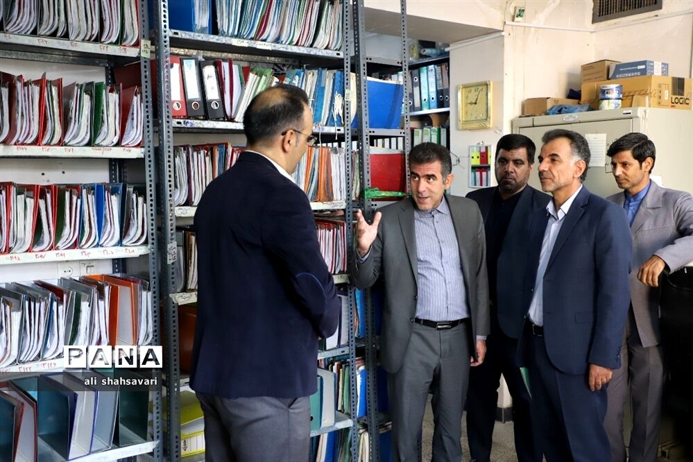 سفر مدیرکل آموزش و پرورش استان به شهرستان کنگاور