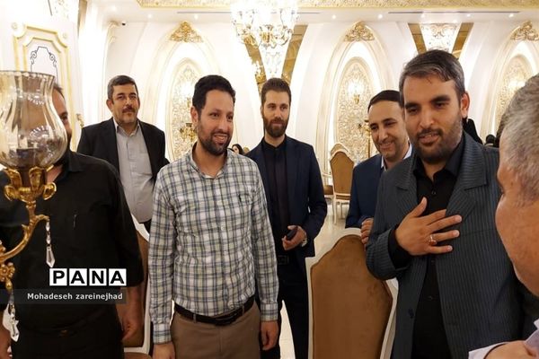 جلسه هم‌اندیشی مدیران مدارس شهرستان قرچک