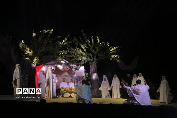 اجرای نمایش میدانی محشر در شیراز