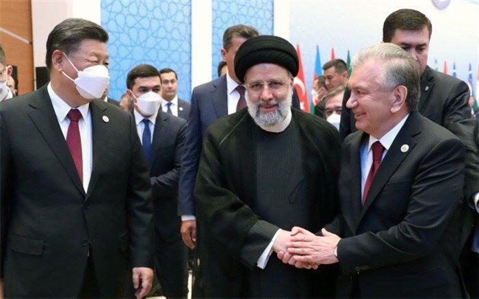 ایران باید از توانمندی شانگهای و بریکس برای پویایی اقتصاد بهره بگیرد