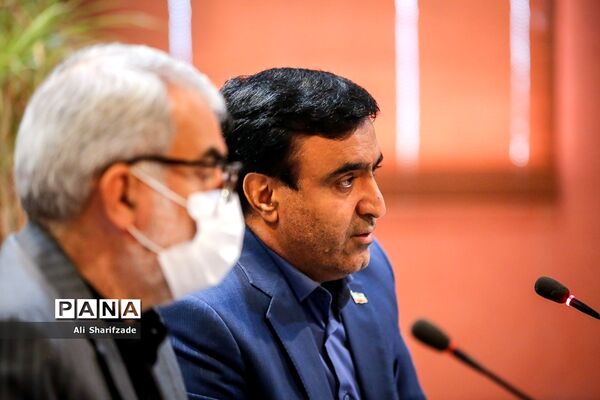 امضای تفاهم‌نامه همکاری مشترک سازمان محیط زیست و وزارت‌ آموزش‌وپرورش