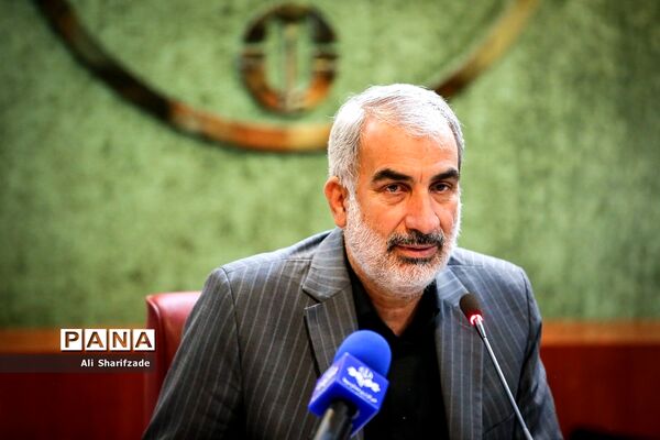 امضای تفاهم‌نامه همکاری مشترک سازمان محیط زیست و وزارت‌ آموزش‌وپرورش