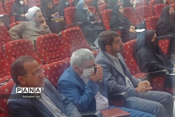دوره آموزش و توانمند‌سازی نیروهای جدید‌الورود پرورشی استان بوشهر