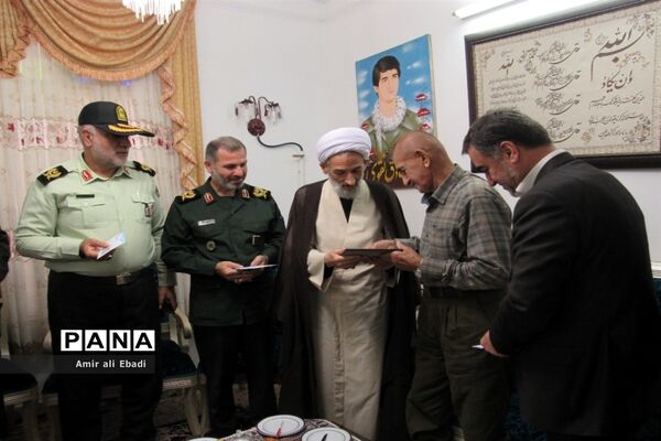 دیدار آیت‌الله محمدباقر محمدی لائینی نماینده ولی فقیه در استان مازندران با خانواده‌های معظم شهدا