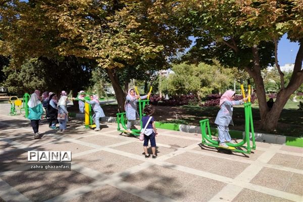 اردوی یکروزه دانش‌آموزان دختر ناحیه 2 شیراز