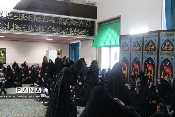 مراسم ترحیم بانوی مجاهد و فرهیخته مریم ملکی فارمد معاون پرورشی ناحیه ۳ مشهد مقدس